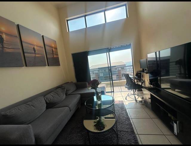 2 BEDROOM APARTMENT FOR SALE IN GREENSTONE HILL